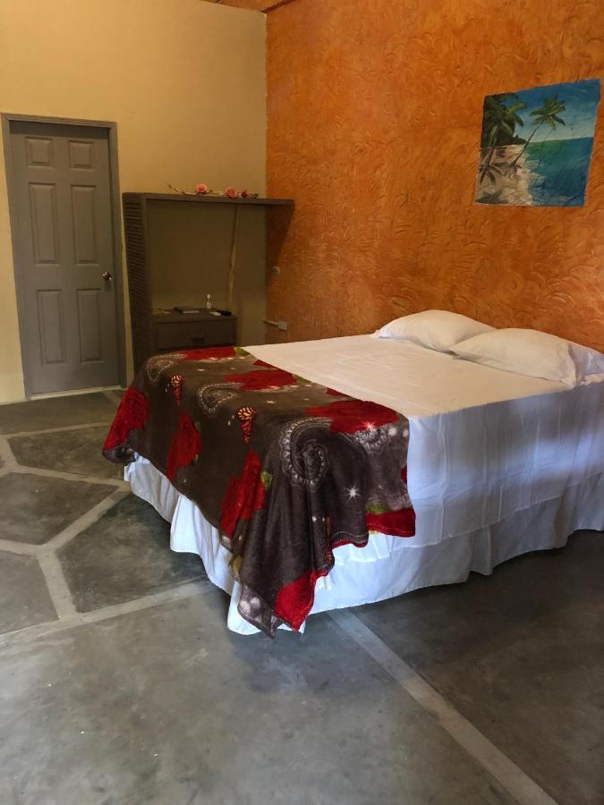 Hotel Casa Vieja La Ceiba Extérieur photo